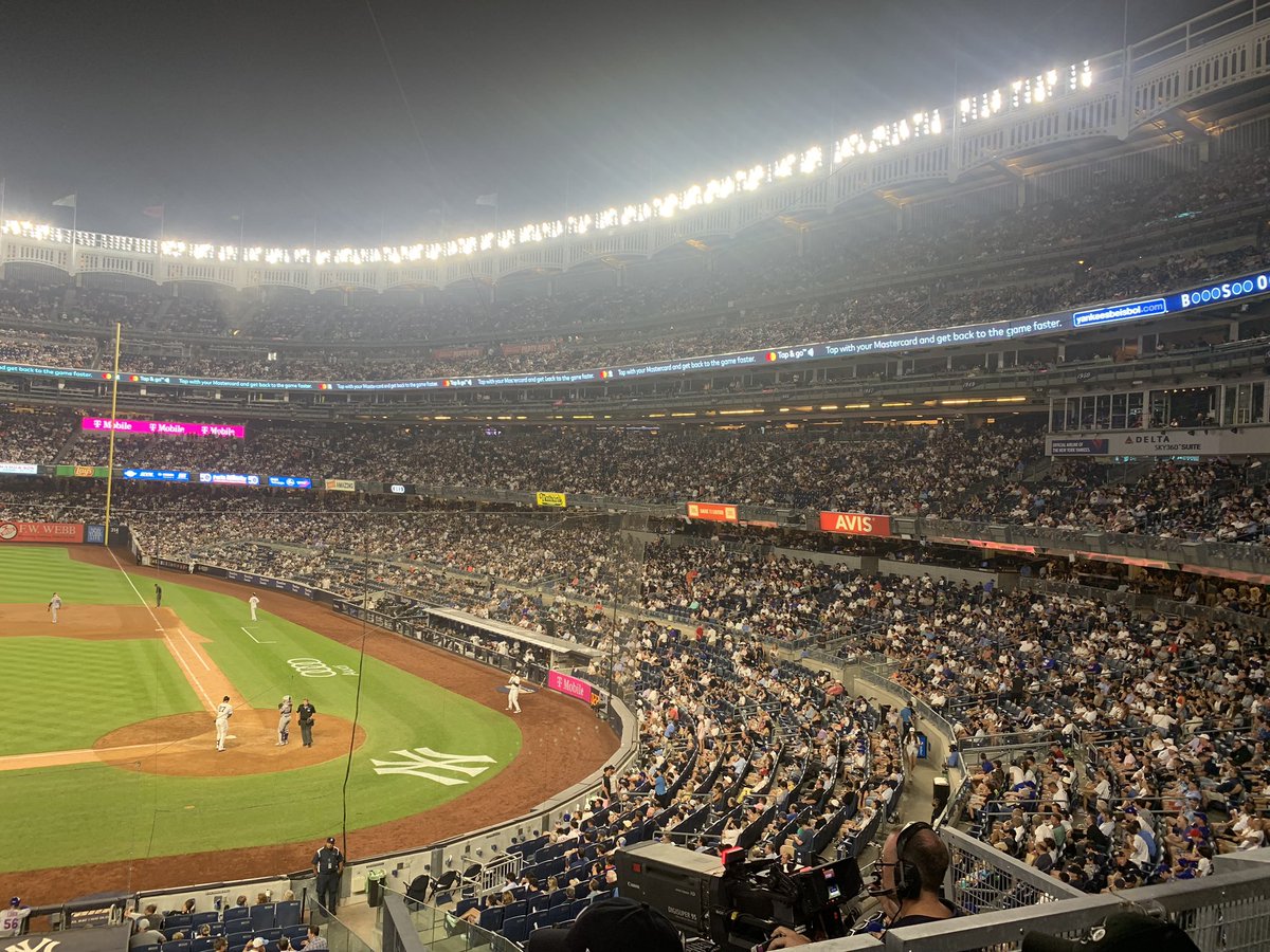 Otras del juego de anoche ⚾️🔥#SubwaySeries #Yankees #Mets