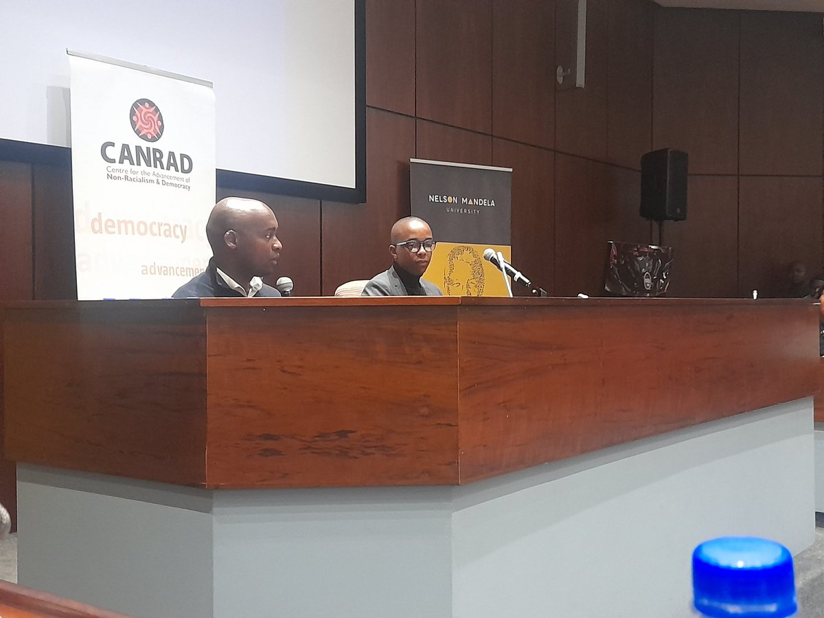 muzomuhle_ntuli's tweet photo. Hon. @ZungulaVuyo is speaking currently

#SplendidIsolation https://t.co/gtQbw556Gp