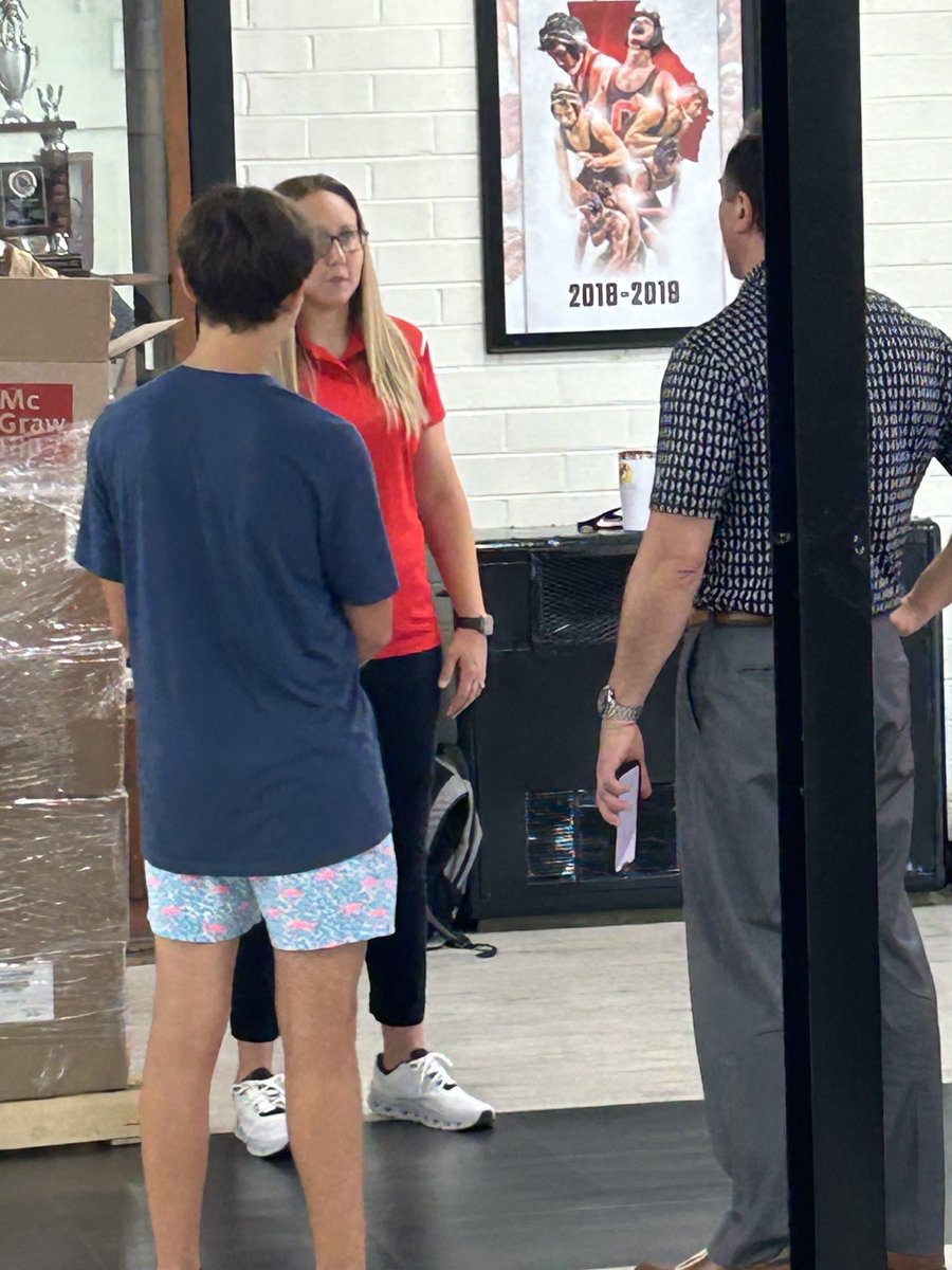 CHS_Warriors's tweet photo. What a fantastic day meeting all our ninth graders and new upper classmen. We welcome all of our Warriors back to school on Tuesday, August 1! ⁦@CherokeeSchools⁩ #ccsdfam https://t.co/D1EdDBwn7U