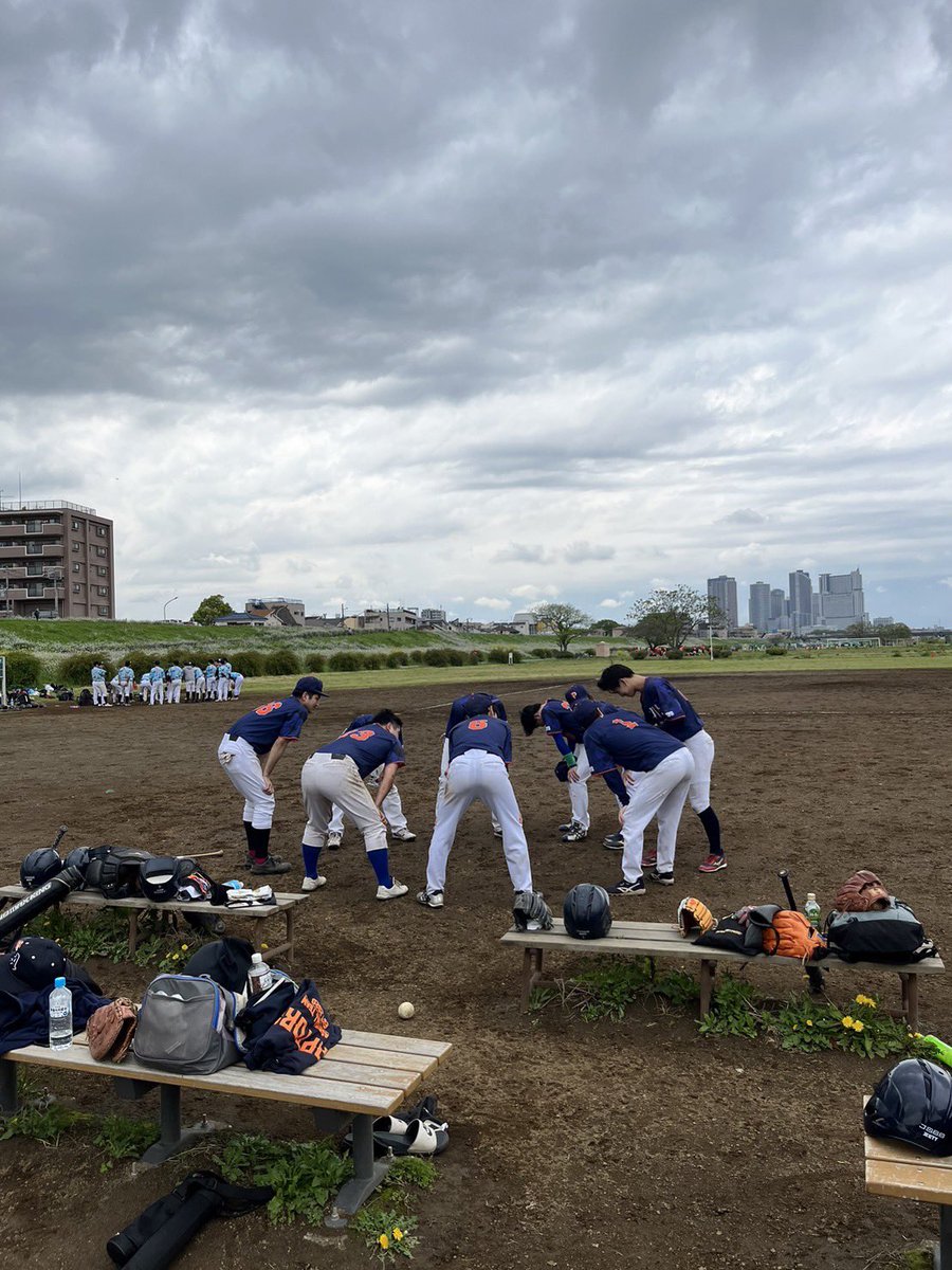 Raptors_2020's tweet photo. 2023/4/8(土)
【CUBEリーグ土曜1部】
vs. さわやかSeeSaa　様
上平間球場
0-8 負
松尾-内田
[二]
[三]
[本]
安打はボテボテヒット1本、、、
これじゃ勝てん。 https://t.co/ImN2EDomTh