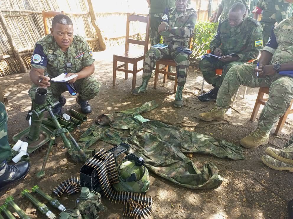 bakadifuilaChri's tweet photo. #RDC🇨🇩Un soldat de l'armée #rwandaise🇷🇼 a été tué lors d'un échange de tirs avec les #FARDC ce jeudi 27 juillet 2023 dans le village de #Rutagara,groupement Buvira du territoire de #Nyiragongo, près de #Goma. https://t.co/zaeFJc53Pf