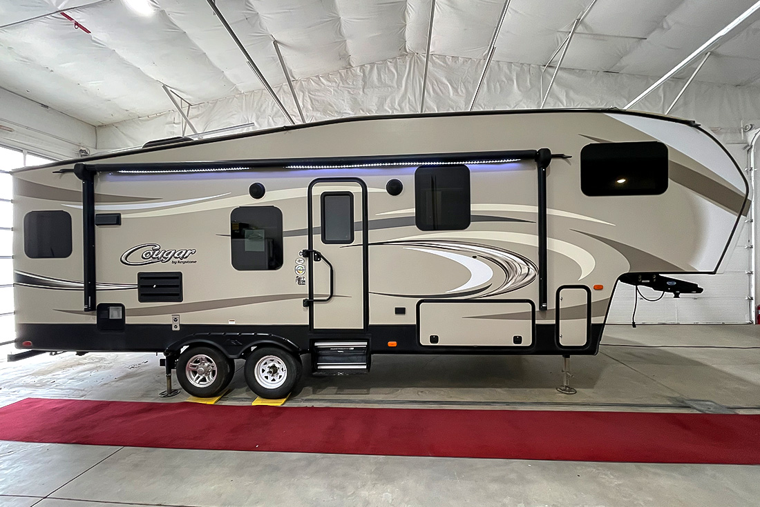 SylvanLakeRV's tweet image. Spacious, convenient and lightweight are three words to describe this 2017 Keystone Cougar Half-Ton Series 5th wheel model 279RKSWE (Stock #5341).

sylvanlakerv.com/listings/2017-…

#PreOwnedRV #rvforsale #reddeer #alberta #5thwheel