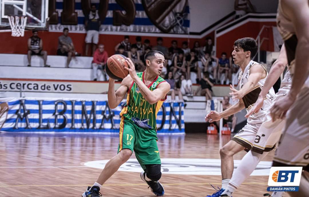 LAYVA LLEVANDO BIEN

Layva se sigue armando para la próxima DTA con varias caras conocidas. Josuel Nieves, Nicolas Da Luz y Lucas Michaelsson repetirán en el equipo de Franco Cocchi.

Además, Brian Silva se suma Layva. El escolta viene de jugar la última DTA en Reducto.