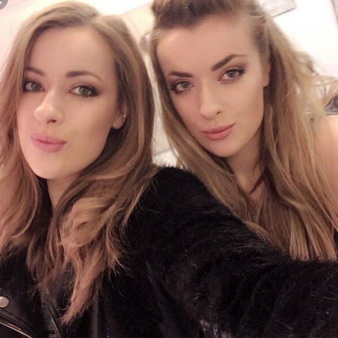 Aw brunette us https://t.co/Db64QLyQDf