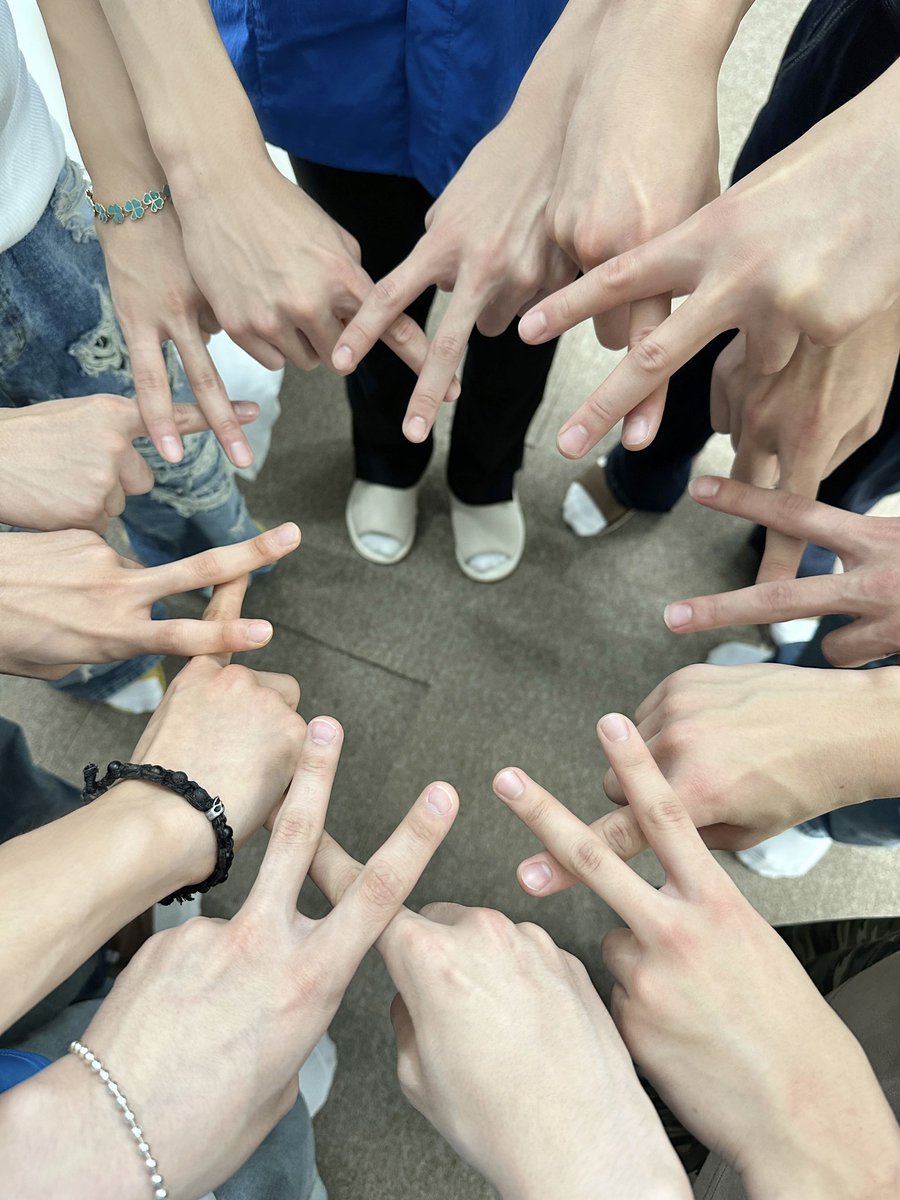 엣뵤 사랑🥺🥺💛