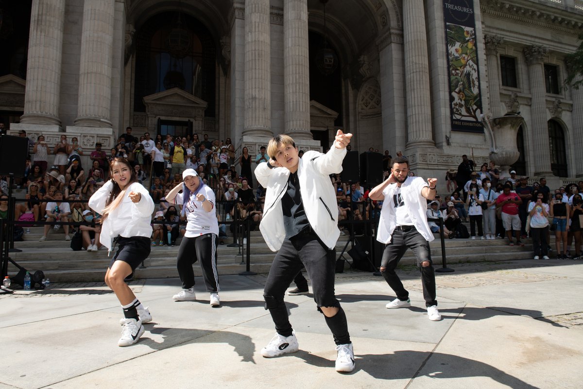 🕺 The citywide dance party you didn’t know you needed is on Saturday, August 5! ✨ 

Join us for #DancePartyNYC & celebrate 50 years of hip-hop in New York City 🎶  Take a lesson in hip-hop dance, get a special-edition hip-hop library card, and more. on.nypl.org/44JjAFO