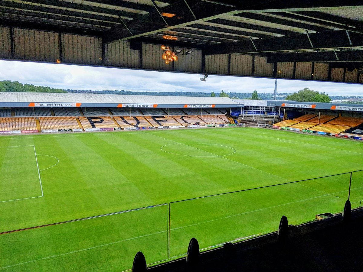 DigDeepEd's tweet image. An excellent collaborative meeting at @OfficialPVFC with the @PVFCFoundation guys.
The pitch is looking great and so is the future of #BeValiant 😎
#DigDeep #PVFC