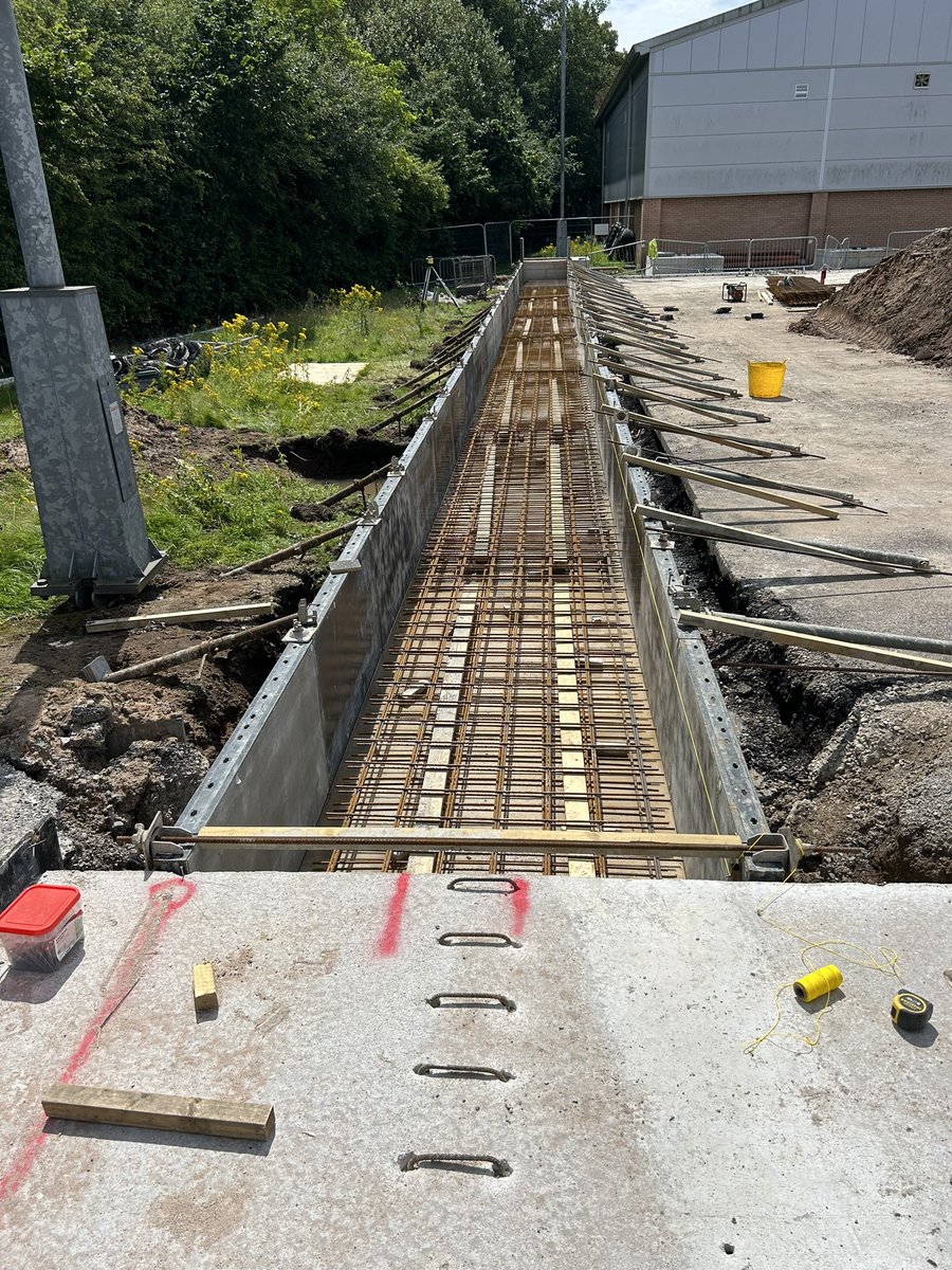 BAKCivilEng's tweet photo. Schools out but not for us! Formed RC foundations on the new Sports Barn flying in at Wilmslow https://t.co/KXmhiNL8ze