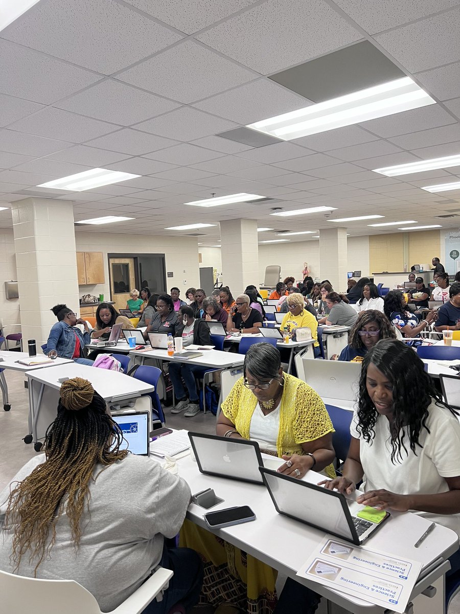 SmithCheryl12's tweet photo. It’s day two of our Teaching and Learning Conference and teachers are planning to get ahead of instruction with our fabulous content coordinators and DCSS facilitators! #DCSS180Days #DCSS180DayCommitment https://t.co/FznfGiysyx