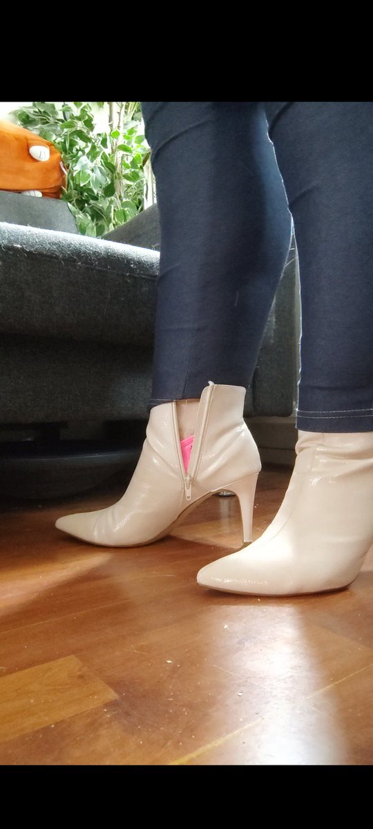 LongtoesMonique's tweet photo. https://t.co/2SLu8ULcxG