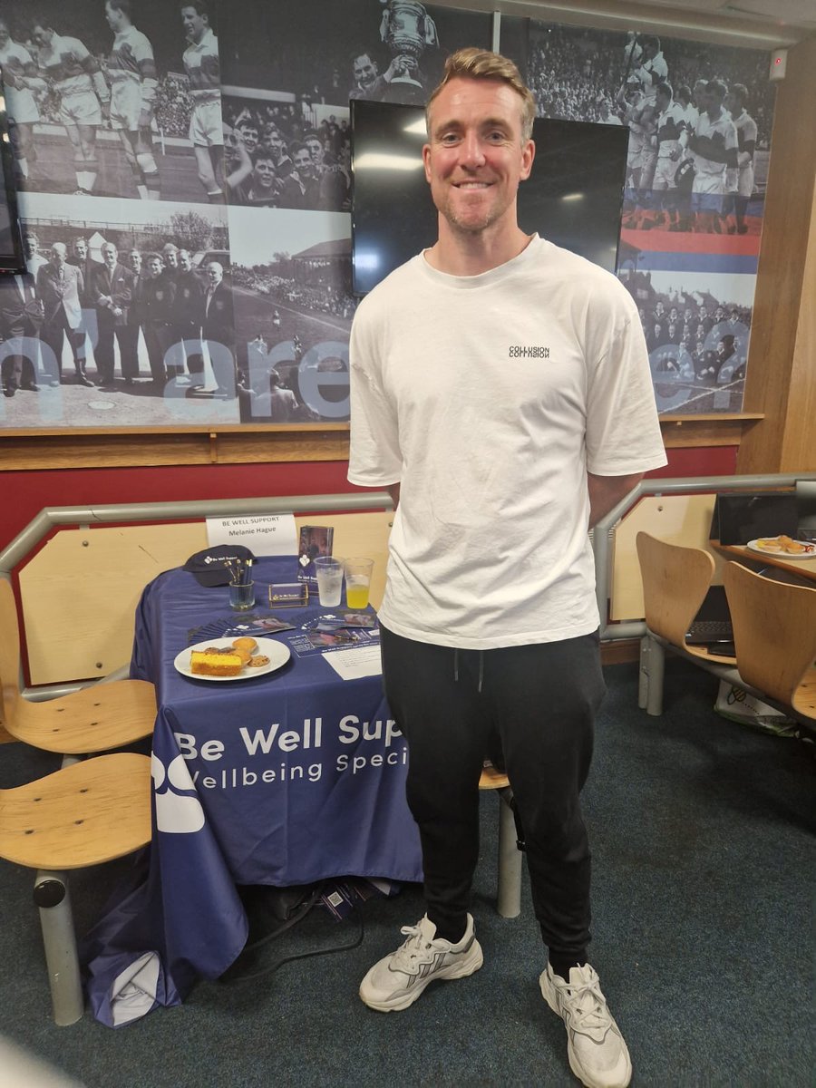 BeWell_Support's tweet image. Today @Melanie_hague9 attended the @WTrinityRL Recruitment Day at the Be Well Support Stadium 🏉🧑‍⚕️🧠🚶

Mel was joined by the first team and Academy boys and girls, along with Club Captain, @matty_ash_89, who our partners @SchoolsAdvisory sponsor.