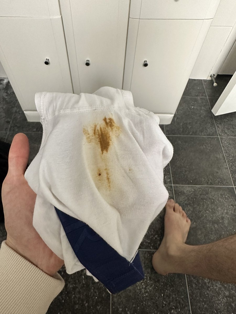 YoungCock3943's tweet photo. Who’s buying these stinking boxers 💩
#pig #scat #usedboxers https://t.co/FJmTzqMdss