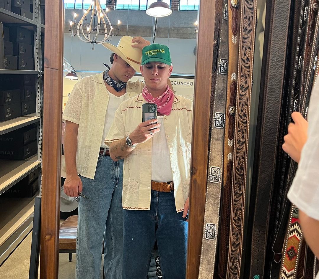 LA_KnightRiders's tweet photo. When in Texas 🤠 

📸 IG: @/spencejohnson 
#LAKR #LosAngeles #WeAreLAKR #AdamZampa https://t.co/2SbsTj99xy