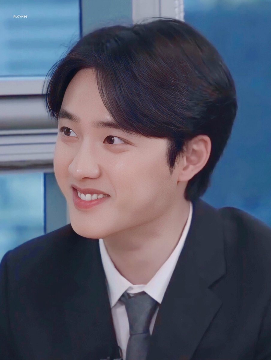 - ̗̀( ˶'ᵕ'˶)🤟🏻
#도경수 #디오 #KYUNGSOO