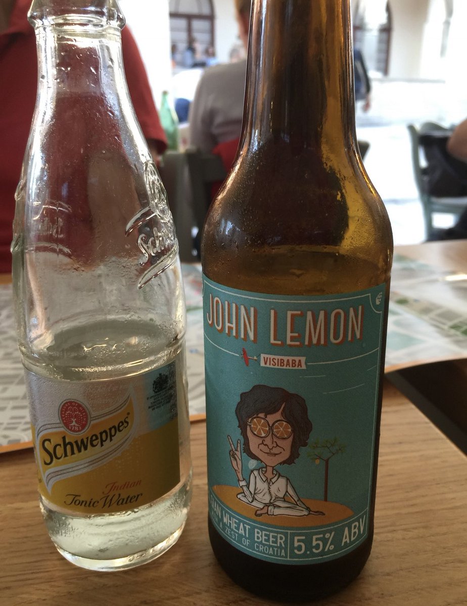 CleaPersson's tweet photo. @JMF0927 Nice red SV👌 @JMF0927 . Today, I tried a Belgian wheat beer 🍺 on the island 🏝️. Interesting but ain’t me✌🏼🤣I stick to 🍷! hehehe. #beerexploration https://t.co/ghWZp1tjkJ
