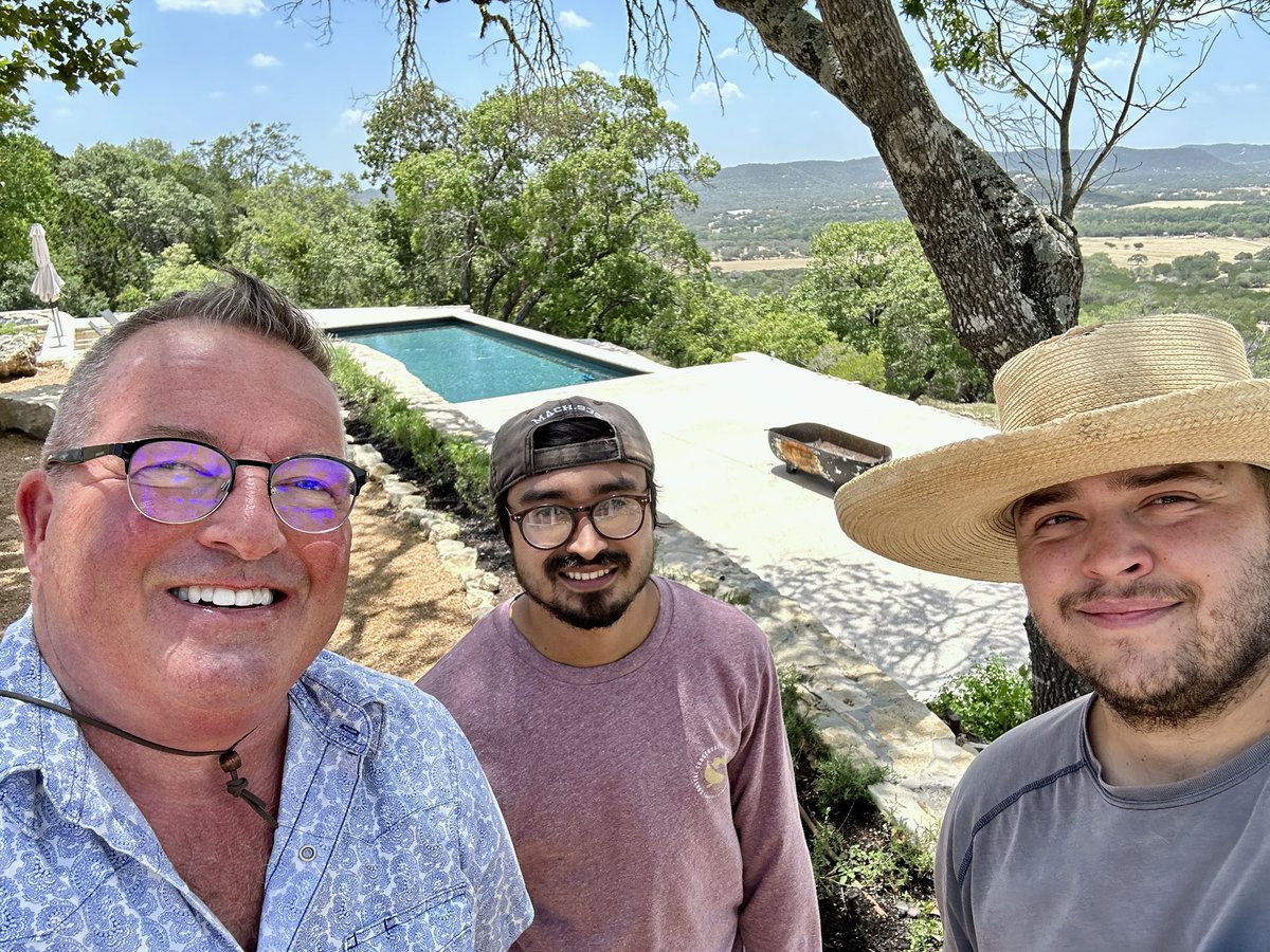 Urbanherbalman's tweet photo. URBANherbal is busy designing and installing another landscape job! Inch by inch row by row we make gardens grow! https://t.co/gXbxxpWOiP