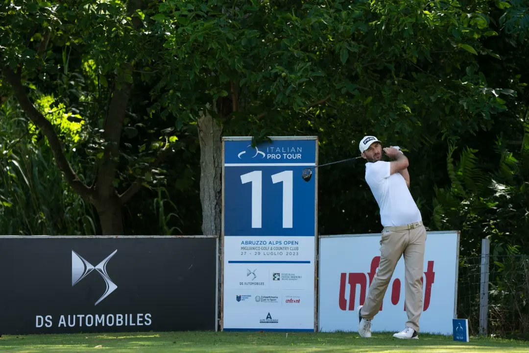 FederGolf's tweet photo. 📍Abruzzo Alps Open

Al @MiglianicoGolf, dopo il primo giro, in testa 🇪🇸 #GarciaBroto e 🇫🇷#Guillamoundeguy (-5).

🇮🇹 Migliore azzurro in campo #Addabbo 3/o con -4. In top ten anche: #Boeris (a), #Casartelli (a), #Saracino, #Manzoni e #Romano 10/i (-3).

@alpstourgolf https://t.co/lNfqH5DVXy