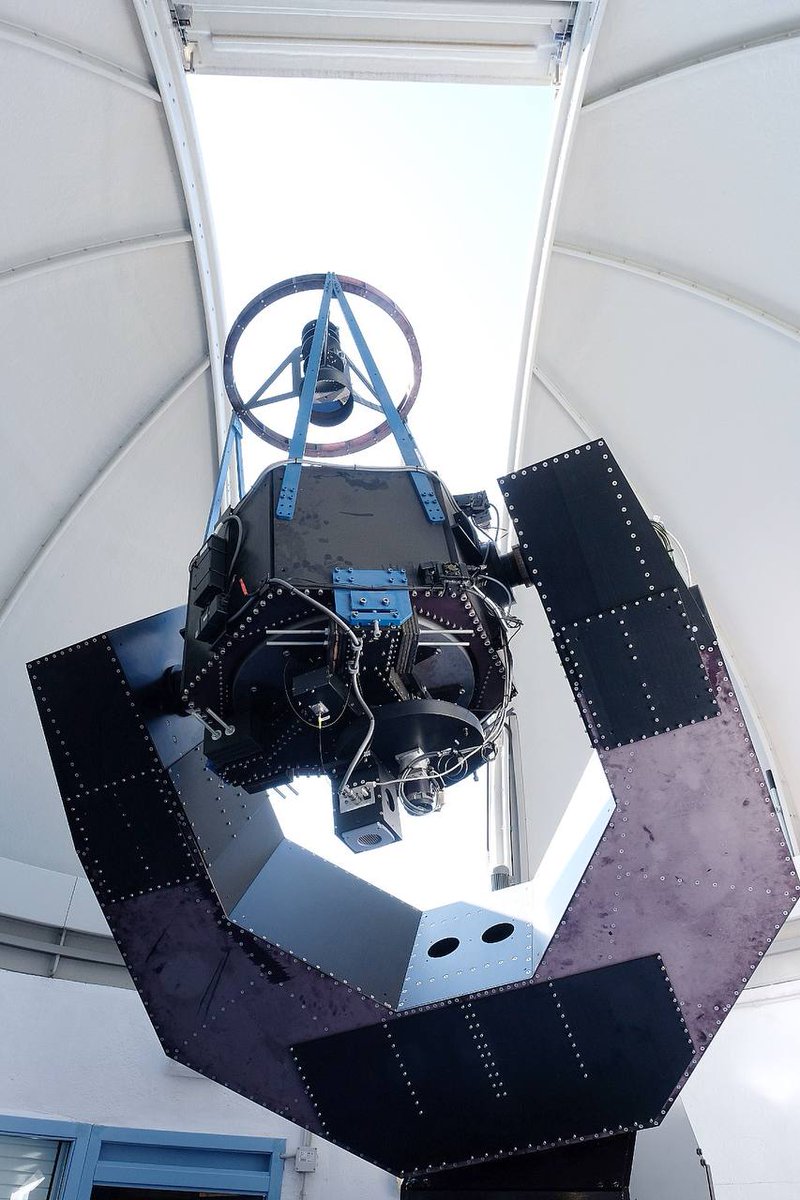 recercauniscat's tweet photo. 🔭 El #conseller @quimnadal ha visitat l'Observatori del Montsec, una instal·lació científica i tecnològica gestionada per l'@IEEC_space.

💬"És una infraestructura capdavantera en investigació astronòmica i en ciències i tecnologies espacials i una de les més avançades a Europa" https://t.co/lfL1Gnn99e