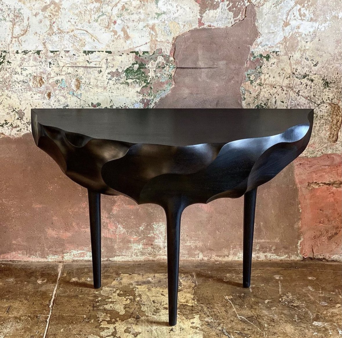 designdocument's tweet photo. Hand-crafted Furnitures by Caleb Woodard 🪵 https://t.co/aDApRtJpFR