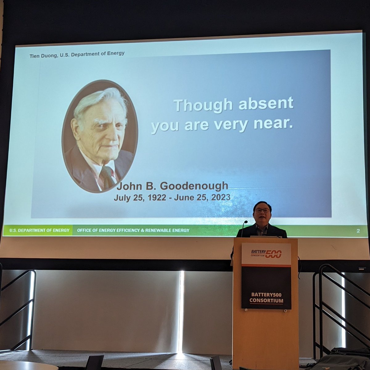 YingShirleyMeng's tweet photo. "Though absent you are very near."  #Battery500 consortium met in beautiful Seattle and we miss John Goodenough dearly! The best way to remember #JBG is to work extra hard and push more #battery technology for #EnergyTransition !! https://t.co/greaJfifs9