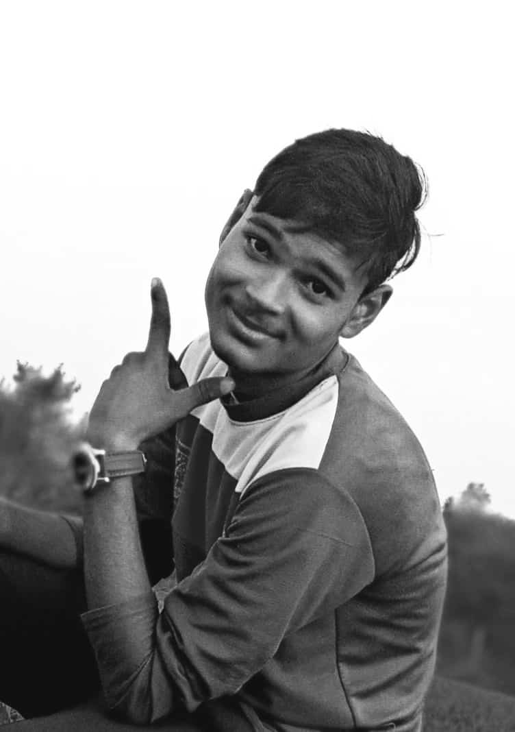 AzadTarunYadav3's tweet photo. #viral #explorepage #trending #explore #instagram #tiktok #love #like #follow #instagood #likeforlikes #memes #music #followforfollowback #fyp #viralvideos #lfl #photography #likes #viralpost #indonesia #instadaily #india #model #cute #k #style #foryou #fashion #art https://t.co/bTTRaYX7aJ