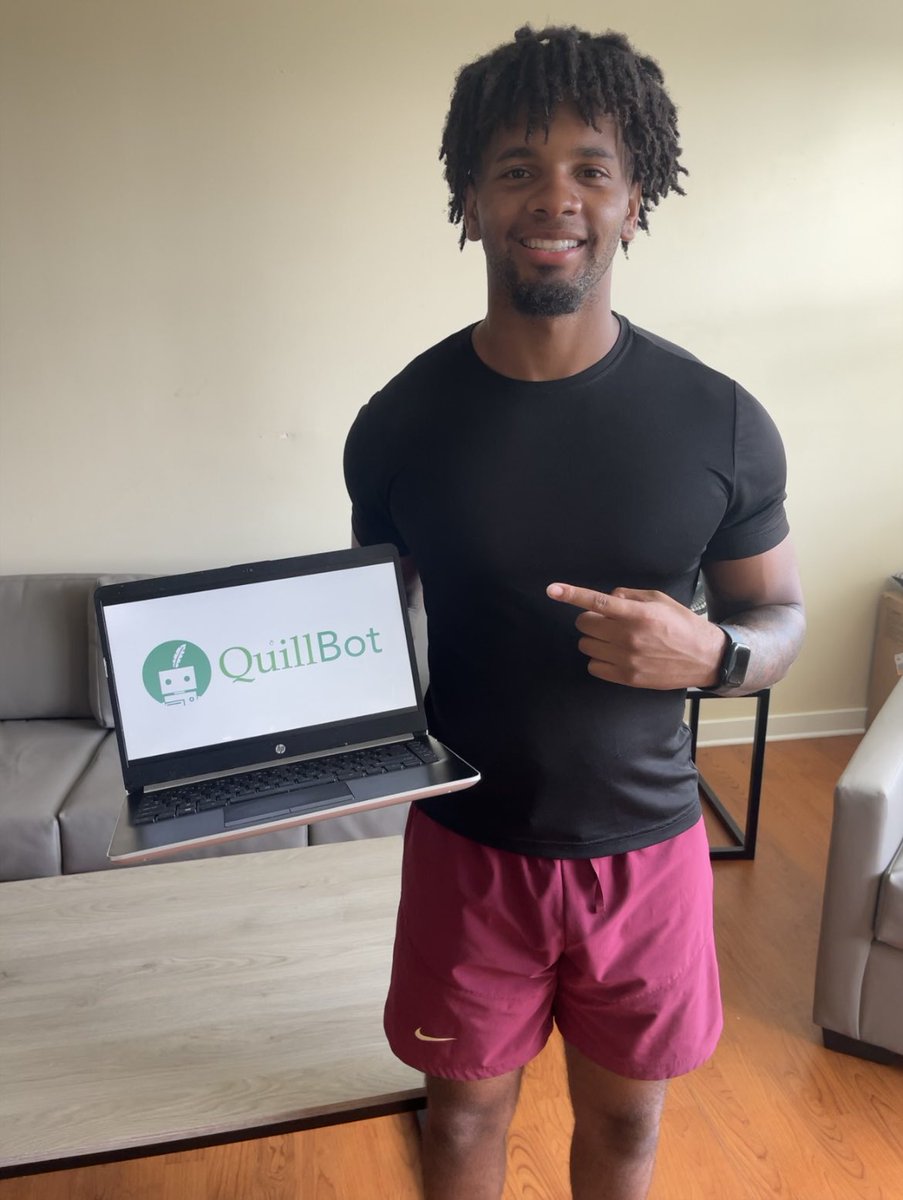 _DwayneWellsJr's tweet photo. I use QuillBot all the time, now I am partnering with them, how cool is that? 🤝 #QuillBotPartner #LearnWithQuillBot #ad https://t.co/behAT3pDhp