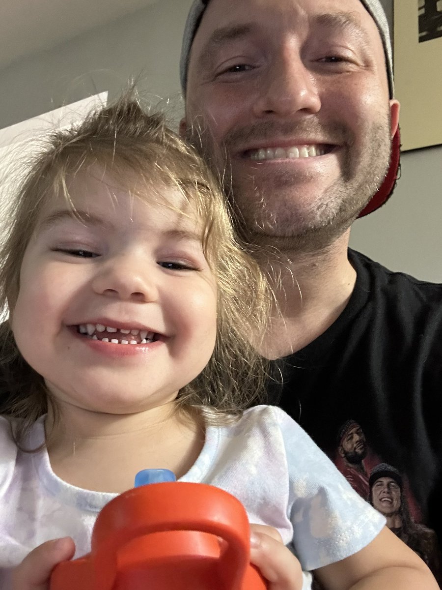 Tsmiffe's tweet photo. Watching nightmare before Christmas while working with this happy head. https://t.co/rl8yucHVXA