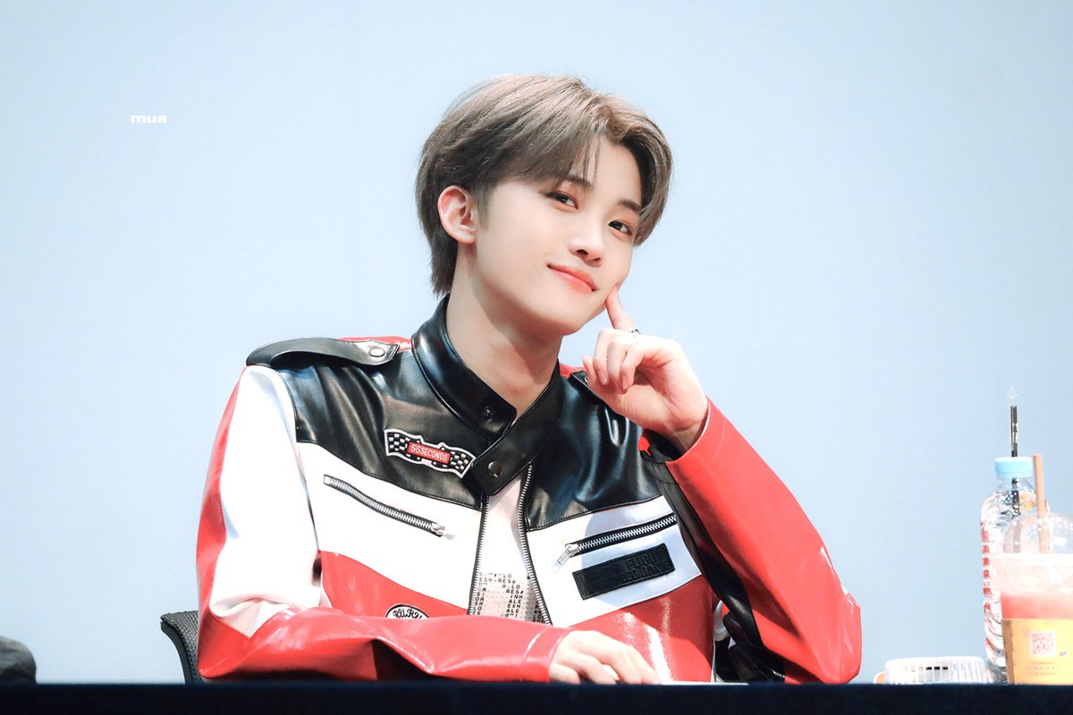 230617 아기 토끼 ᕬᕬ ִֶָ 
#루네이트 #LUN8 #도현