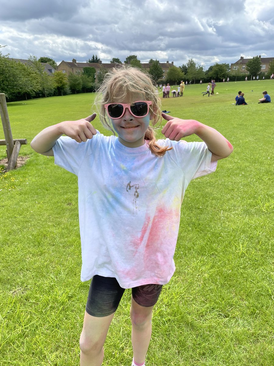 WilsonGlodean's tweet photo. #colourun #happychildren #fun @KhpaPrincipal @KHPA_Sport @d_khpa @MrsLeVoiPE_KHPA @khpa_h https://t.co/8b3LgtqTHi