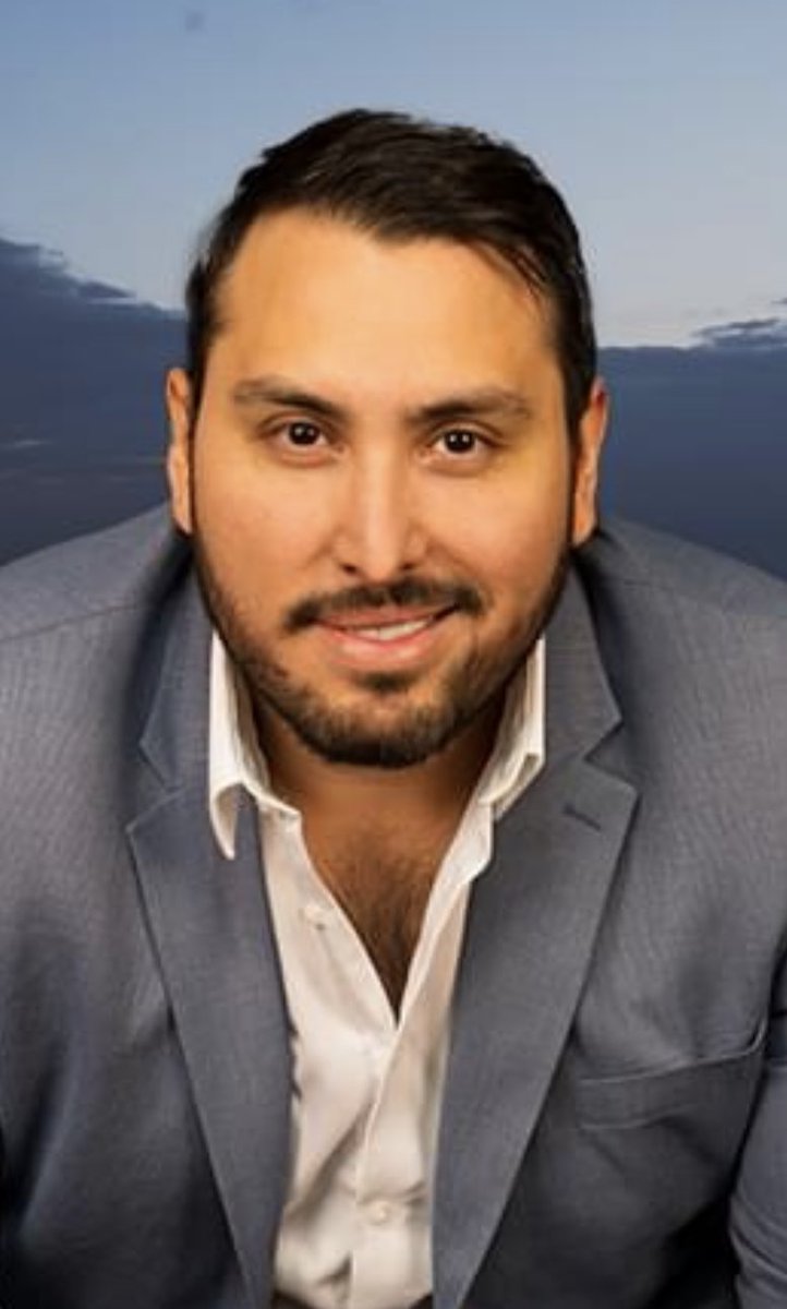 RealPolitikNL's tweet photo. Apunta @armendarizmty a @Mx_Diputados en 2024; y aunque ha sido buscado por al menos tres fuerzas políticas para encabezar su candidatura, el empresario seguirá recorriendo Monterrey para tomar la mejor decisión, la que le permita seguir ayudando a la gente. https://t.co/MzBejvh7im