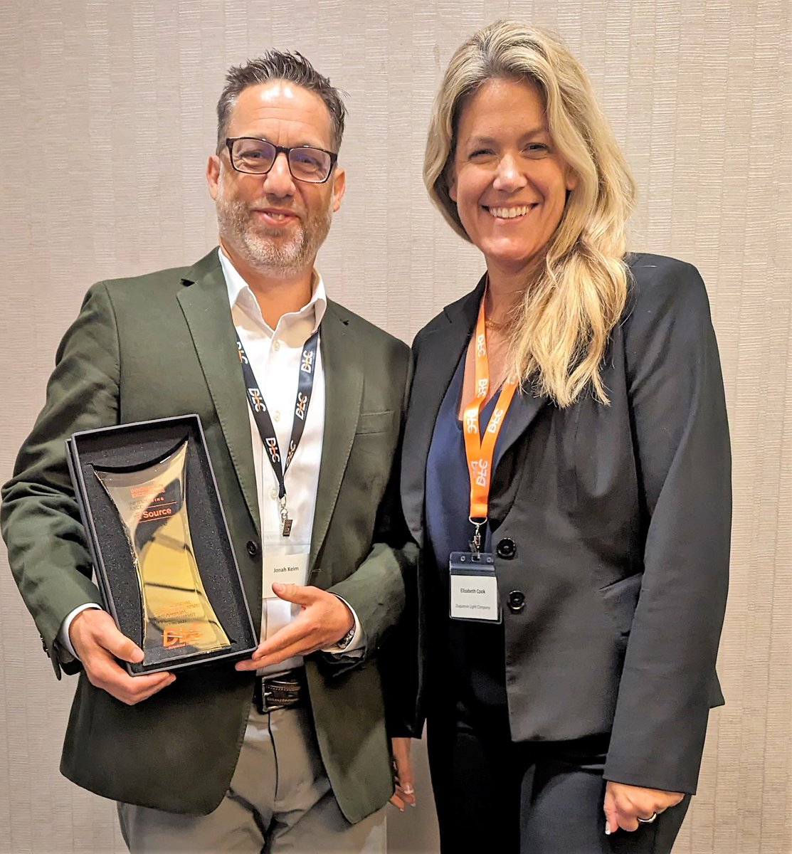 E Source received a special award from DLC for Innovation Excellence!
Our analytics tools, dashboards, and web UIs are getting recognition for helping turn DLC's ambitious vision of a dynamic, intelligent, and fully visible modern grid into a reality.

#ESDS #datascience