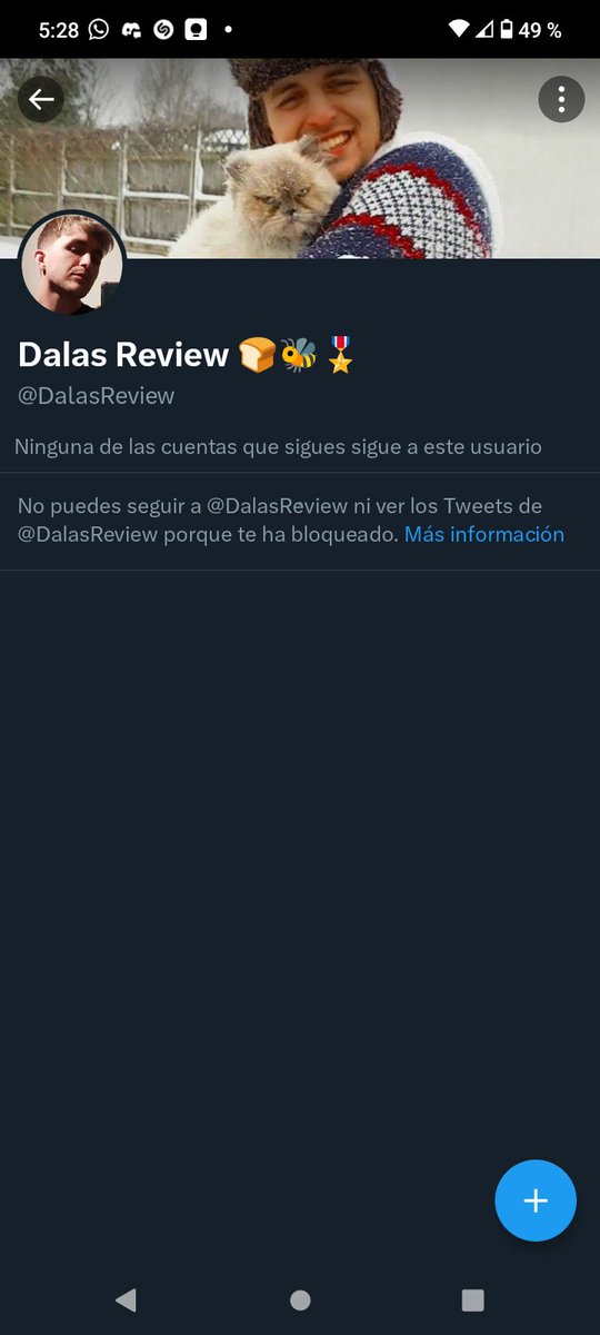 3113Sel's tweet photo. @MrDoctorOficial Doctor yo en sí sigo a Dalas desde hace años y no ha tardado ni 10min en bloquearme 😓😓😓
viendo cómo se está comportando usted no debió aceptar GRABAR ese debate :(, mucha suerte doctor 💔✨
y esto fue la atrocidad q le dije... (lo de los clips es q es vergonzoso por su parte) https://t.co/zPA8ErSU6t