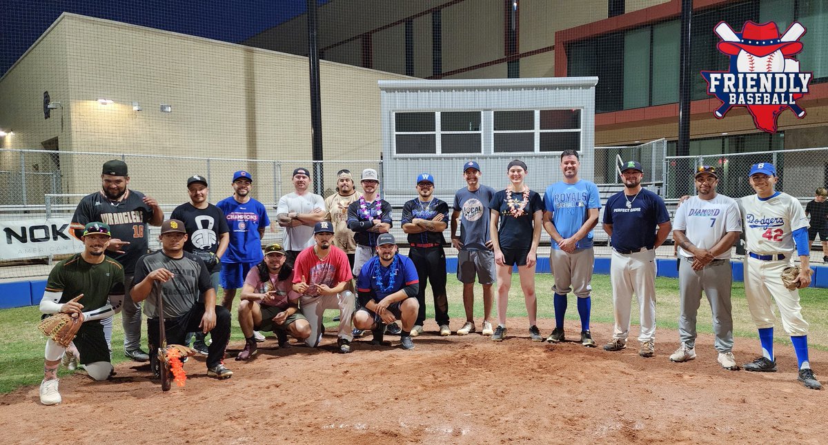 FriendlyBasebal's tweet photo. League Play! Season 2 Game 2

Tommy Giunta takes the W with a 9-3 win over Celicia Wilken and her team! 
Attached also is a recap of the game, and our RBI Lei'd players! 

#FriendlyBaseball #Lei  #DFWBaseball https://t.co/VLjYkNp10h