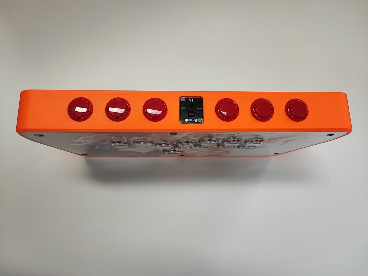 SYGMilano's tweet photo. Hot colors for hot summer!
You can find all option for our Sygbox V3 with artwork and plexy in our ESHOP:
https://t.co/kyfzDH4byy
Always powered by Brook Boards💪
#3DPrint #AllButtons #Orange #Flames #SYGBOX https://t.co/4Si487oZS3