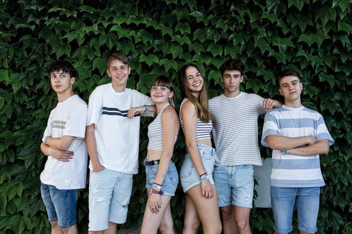 enderrock's tweet photo. 🚲@oxigen_oficial és una de les propostes seleccionades al @sonanou d'enguany! El jove sextet ve de Girona per presentar-nos el seu pop eclèctic! Descobreix-lo!👇
https://t.co/4cJJjyiOwD https://t.co/vf4aEcJoTS