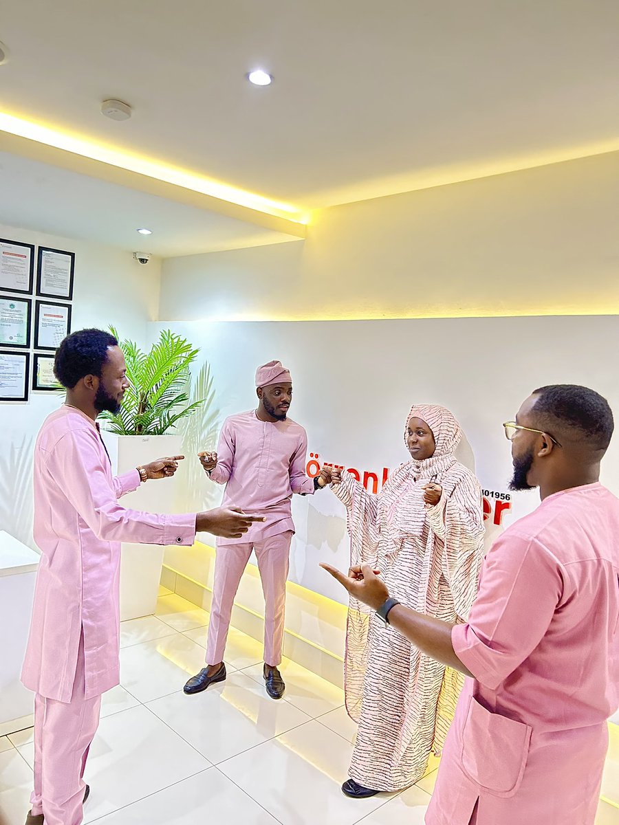 Norrenberger's tweet photo. These Barbies are Quadruplets (Just kidding😅)
On Thursdays, we wear African traditional attires to promote the Nigerian culture and they took it a step further.
#norrenberger #asoebi #BarbieSZn https://t.co/9OTHtlmOT1