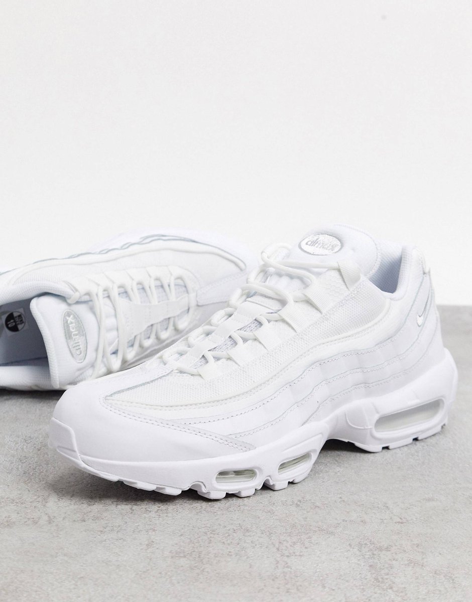 La AM95 "triple white" passe à 152€ avec le code SUMMER23 🕊

(il faut 2 articles dans le panier)

Lien : chck.me/7GZv