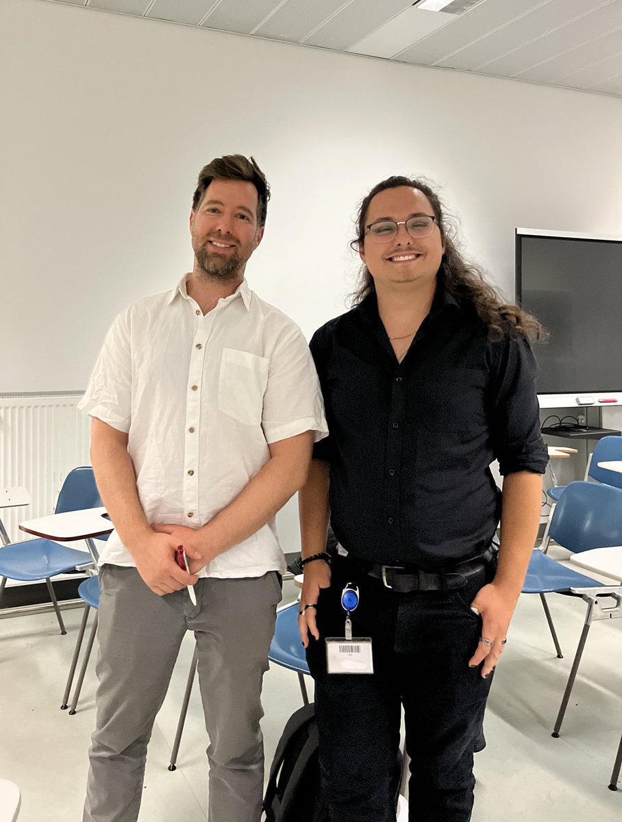 LabZempel's tweet photo. Congratulations on our newest Master of Science, Daniel! 🥳🎉 Great job, and we’re are curious and excited of what will come next. https://t.co/njEg5hqBfg