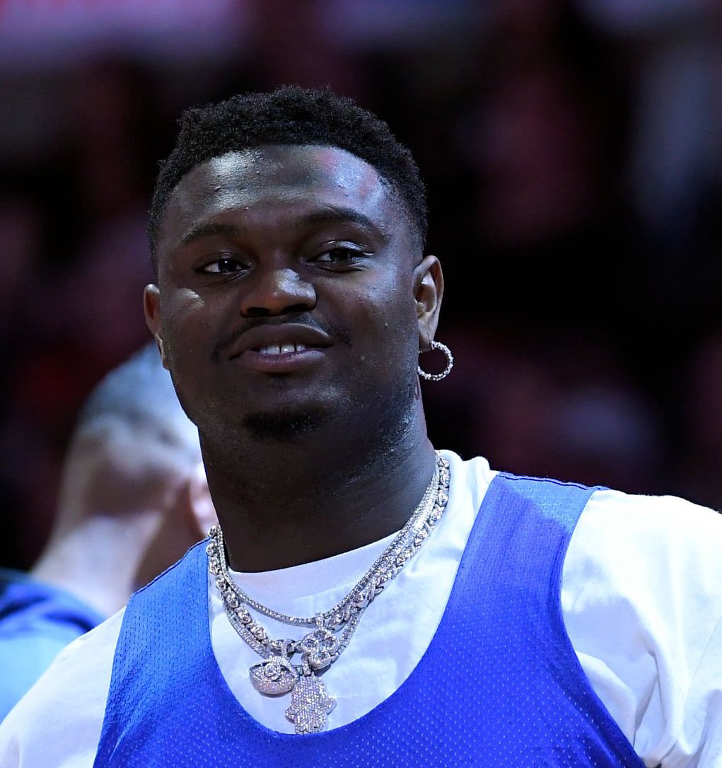 TheDunkCentral's tweet photo. A league member associated with the Pelicans believes New Orleans should ‘pull the plug’ on the Zion Williamson era 

“I had one person associated with a team tell me New Orleans should pull the plug on his era while they have the chance this offseason. I had another person tell me he believes Williamson is going to be fueled by all the controversy this summer and become an MVP candidate in 2023-24.” 

(Via https://t.co/lIyHuJ21Pn)