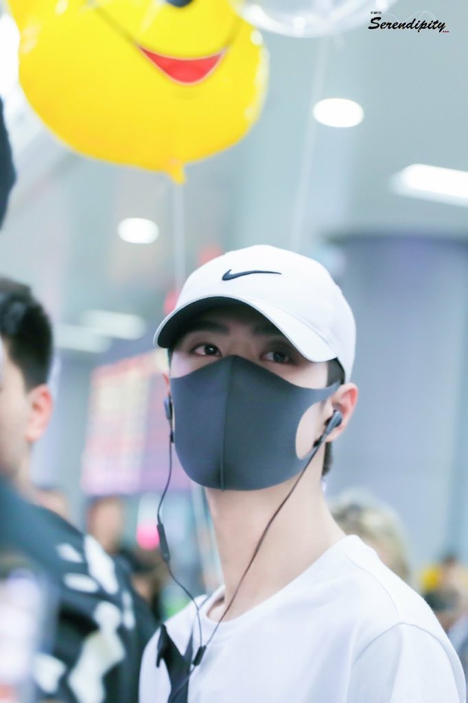 wxyzybxz's tweet photo. Wang Yibo                       Xiao Zhan https://t.co/LWTCQUkLia