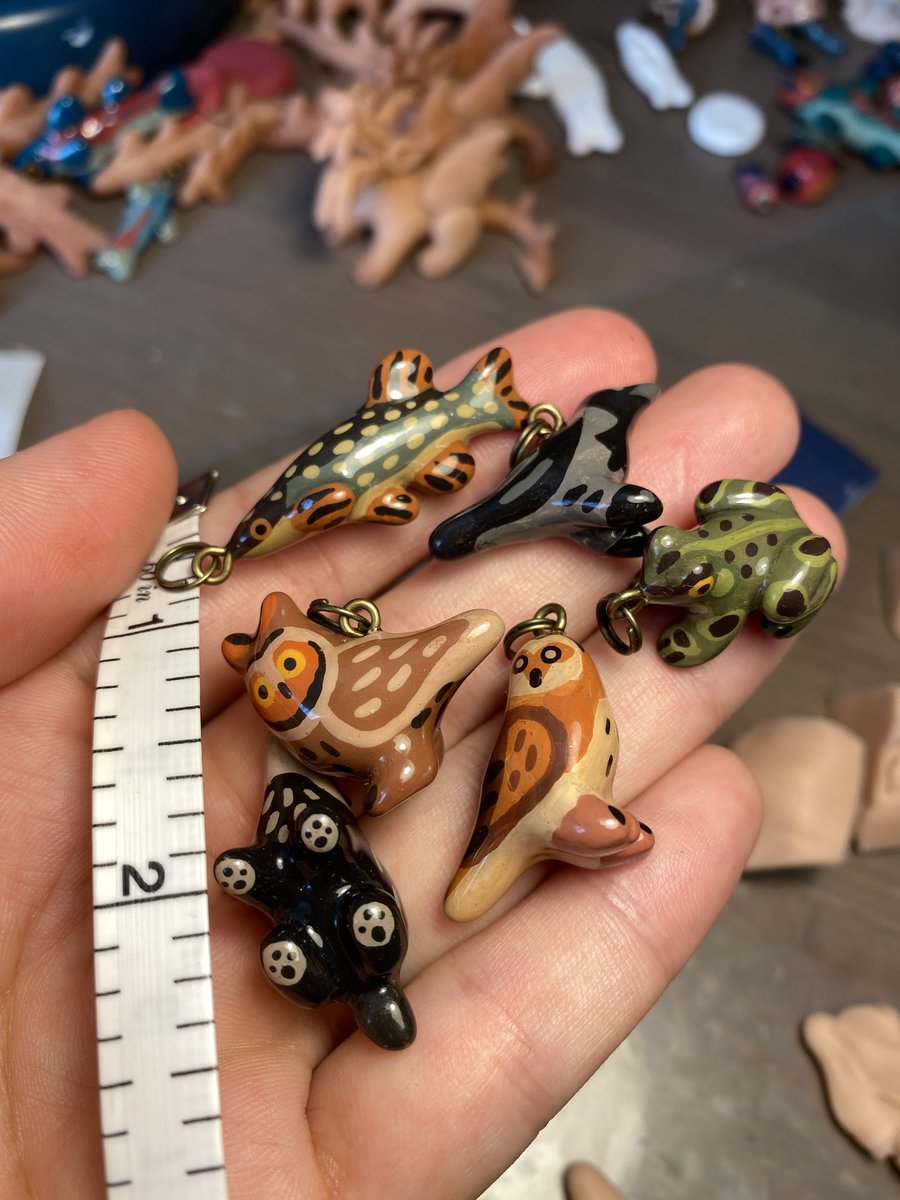 sakrafka's tweet photo. I’m also open for extremely tiny animal earring commissions! €120-150 (+registered shipping €12) for a pair, I know it’s higher than my usual prices but I need money asap and they are really hard to make - please email me to commission! As many slots as I can take! https://t.co/mpGSZ2dZFi