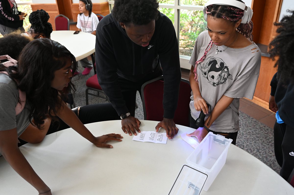 UMESNews's tweet photo. Summer Bridge students enjoyed yesterday’s Escape Room with a hidden 3-digit code to get out of the room! 🔐💡Congratulations to all the winners! https://t.co/6hAxFzkXk2