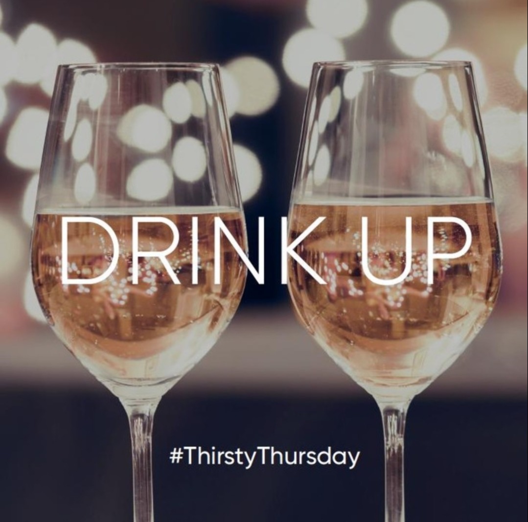 Hotelindigo_Liv's tweet image. The post-work drinks just hit better when you’re drinking them at our hotel bar 😍
Escape with us for the weekend and this could be you not long after
5pm on Friday 🍻
We’ll drink to that!
#fridayescape #fridaydrinks #drinktothat