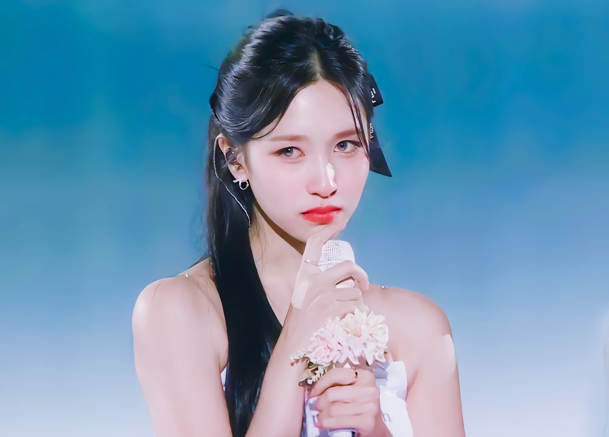 O2l29's tweet photo. #미나 #MINA #ミナ https://t.co/46OhdxwoS0