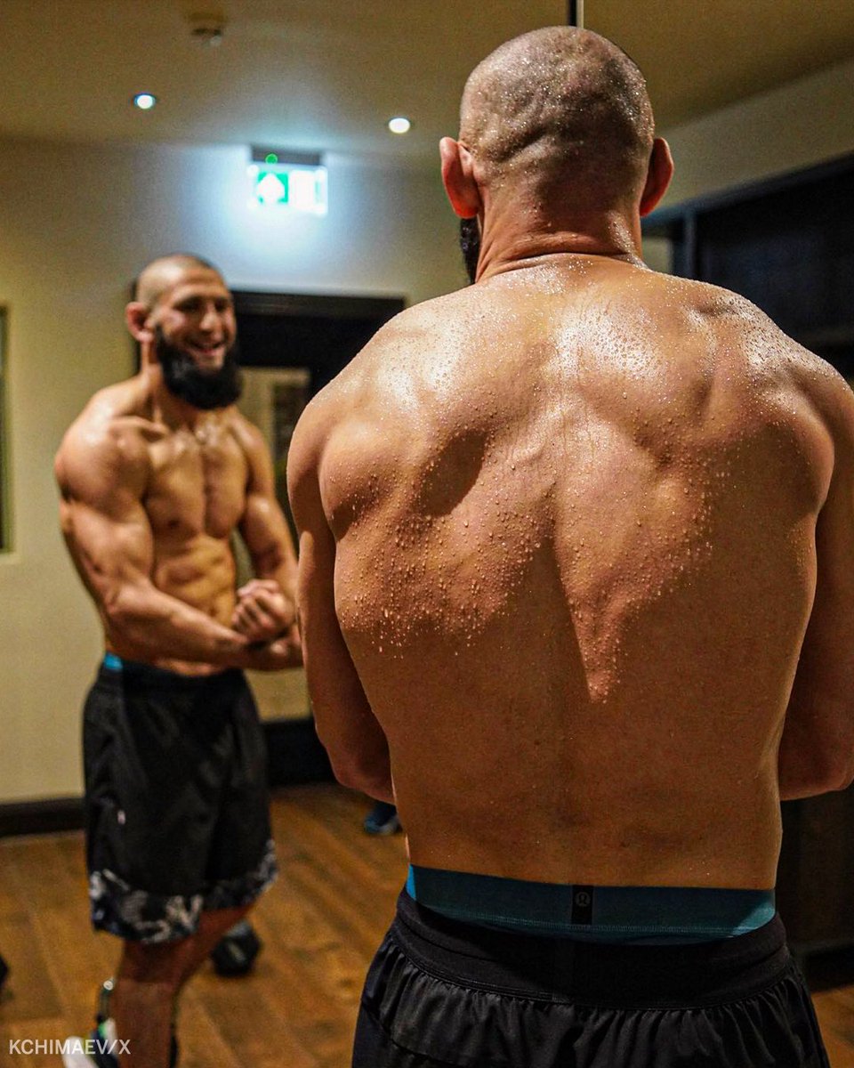 espnmma's tweet photo. MIDDLEWEIGHT CHIMAEV 💪🐺 

(📸 @KChimaev) https://t.co/QFg6z8APcA