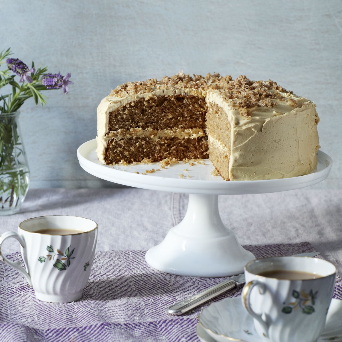 This weather calls for cake... Are we right? What's your favourite cake bake at home? We're partial to this Coffee and Walnut Cake, perfect with a cuppa on a rainy, grey afternoon ☕

Find the full recipe here: sharphampark.com/recipes/articl…