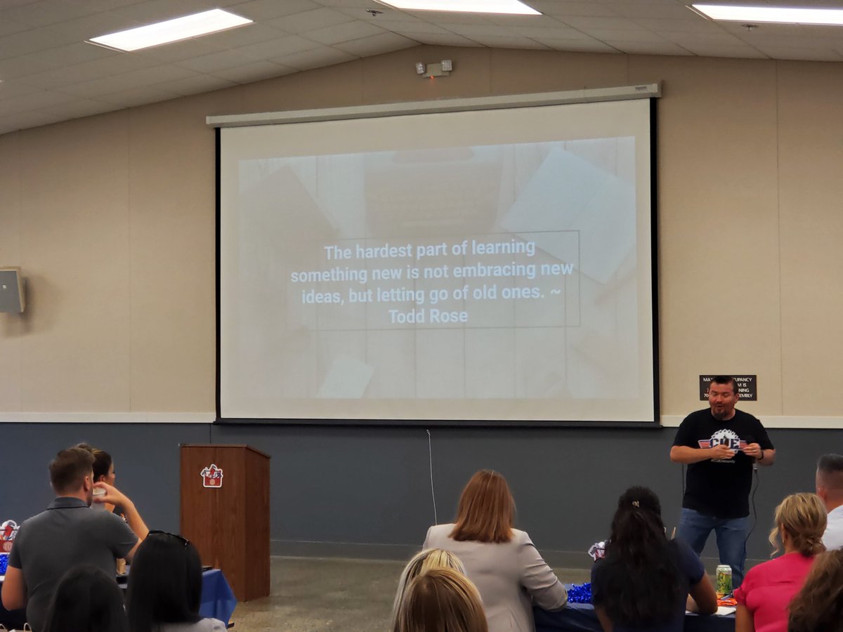 1chigle's tweet photo. Joe Marquez in the house at CeresUSD! #CUE #CERESLEARNS https://t.co/2J1vTesw4l