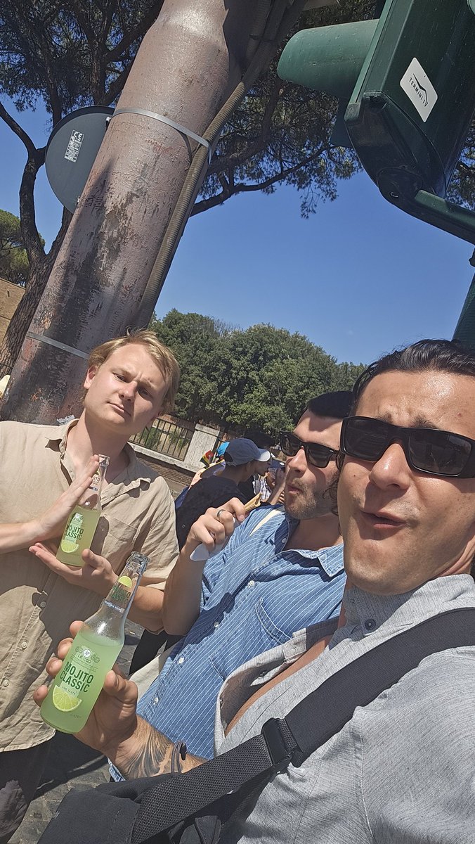 ItsCooperKovac's tweet photo. #brobeans what rhymes with Italian best bros? Italian Mojitos! https://t.co/K1MFZF2V6h