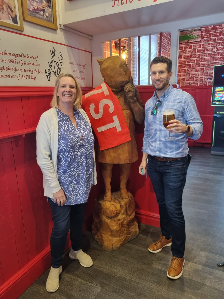 robertbatdorf's tweet photo. @welshy1000 Hey Wayne, great meeting you at The Turf in Wrexham and welcome to Philly! Pumped for the match tomorrow. Looks like a great crew from Wrexham! Hoping to come out for a pint tonight. 🍻 https://t.co/pZq76mjDgX