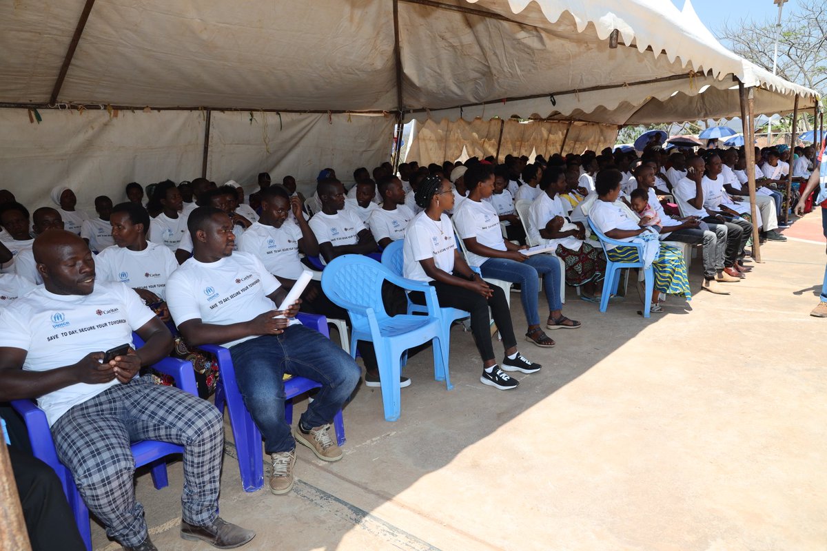 CaritasRwanda's tweet photo. 10 SILC groups from Mahama Camp &amp; its host community supported by  #Graduation_Project shared their savings worth 58M Frw this 27th July. The SILC members are grateful to @CaritasRwanda for training &amp; giving them the financial support, which helped them develop. @RefugeesRwanda https://t.co/4zFHTymFQU